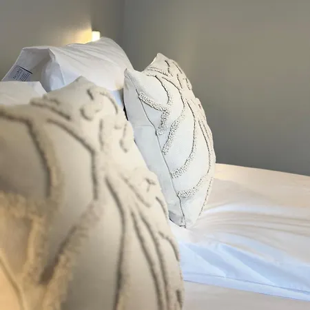 Courtyard Kalnina Apartamento *